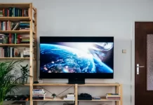 Så här åtgärdar du Samsung TV-fjärrkontrollen som inte fungerar, ingen röd lampa